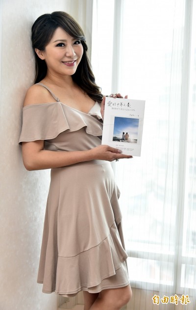 小S非洲玩出意外！「右手廢了」緊急送醫   
