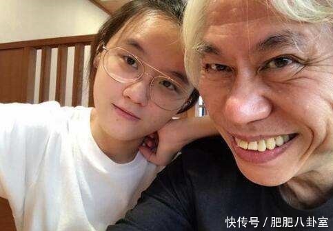 為嫁大40歲白髮老頭,不惜和家人斷絕關係,如今22歲的她竟然變成這樣!