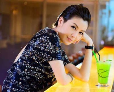 Ella看彭佳慧離婚 第一反應竟是「字跟我一樣醜」 