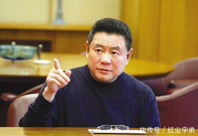 睡了28位女星後腎虧，66歲換腎成功生一子，死後給妻子五百億!
