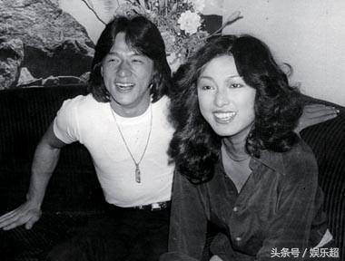 63歲米雪與53歲雪梨對比，一對痴情姐妹花，卻都被渣男坑慘了！