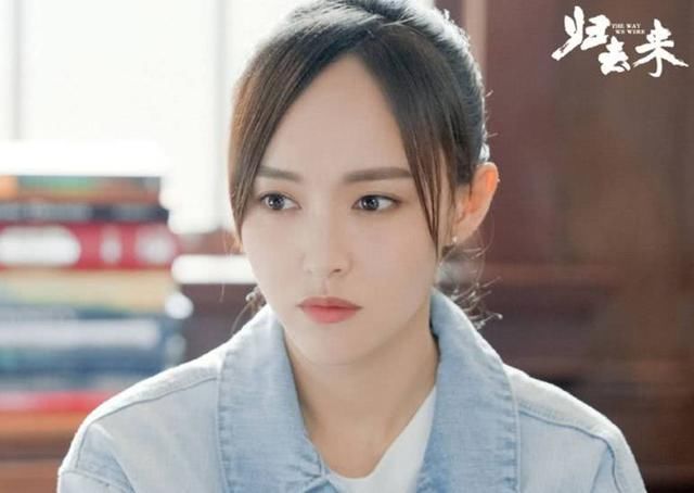 楊穎卸妝後，趙麗穎卸妝後，唐嫣卸妝後，網友：第五個還是沒敢認！