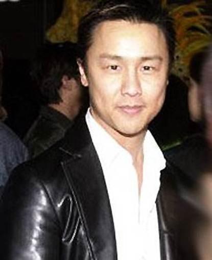 消失香港十六年，52歲再戰娛樂圈，就因為他得罪了四個女人