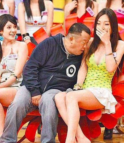 盤點那些賊眉鼠眼偷瞄女星，被稱是老司機的10大男星！ 