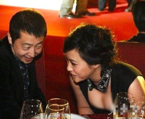 盤點那些賊眉鼠眼偷瞄女星，被稱是老司機的10大男星！ 