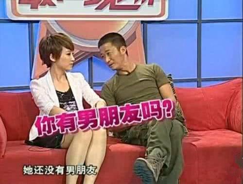 做個訪問就把主持人娶回家做老婆！唯獨吳京！