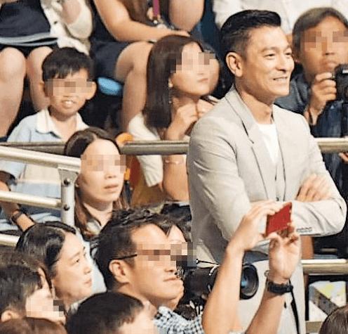 【恭喜華仔又要當爸！】朱麗倩孕肚藏不住，目擊者：肯定是有了！