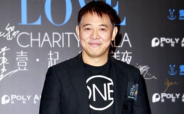 裸捐200億，55歲李連傑宣布出家？彌補自己犯下的罪！ 