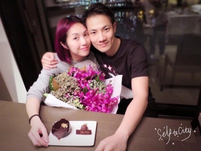 華仔現身女兒畢業典禮 老婆凸肚被指肯定 有了 