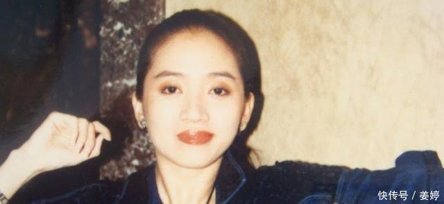 94歲梅艷芳媽媽拄拐大哭，去世15年死因公開！劉德華無言以對!
