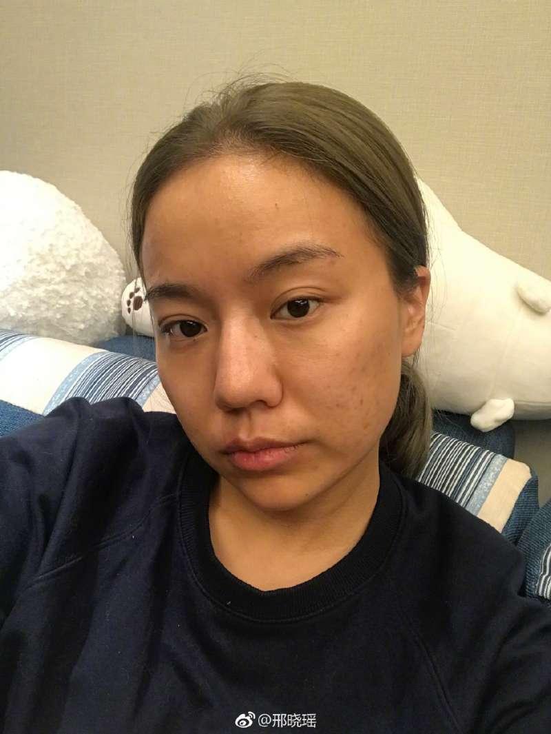 「野生妹」生活照大量曝光！辣眼睛啊 ！海關：放她走吧，她每天都長得不一樣！