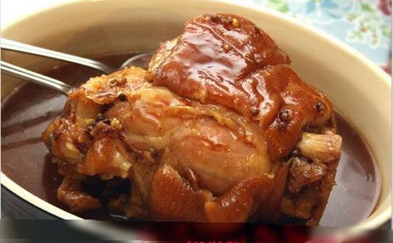 【酒樓飯店】花椒冰糖炆鹹豬手--- 做法簡單！ 