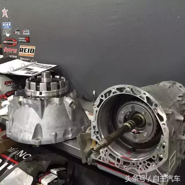 有錢就是不一樣，來看看土豪爆改牧馬人，這還是車嗎？