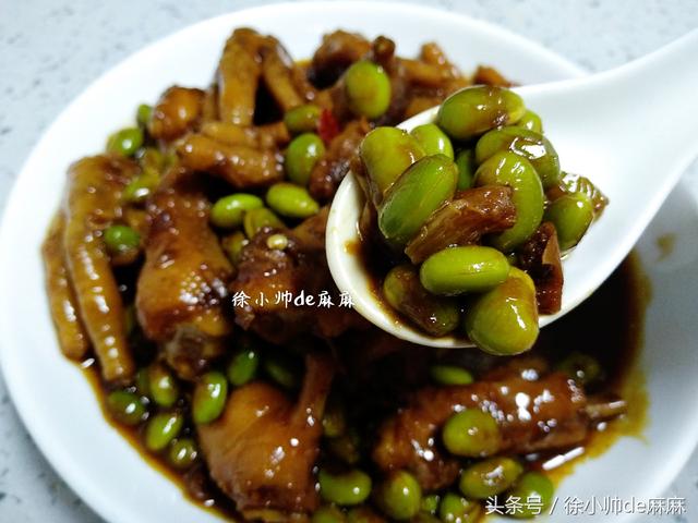 雞爪和這食材一起真是太好吃了，一星期准做一次，每次都啃精光！