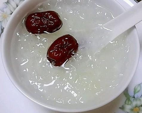 媽媽的味道之冰糖紅棗燉燕窩 