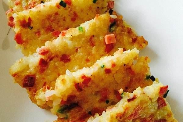 剩飯出了新吃法，這樣做好吃又不浪費