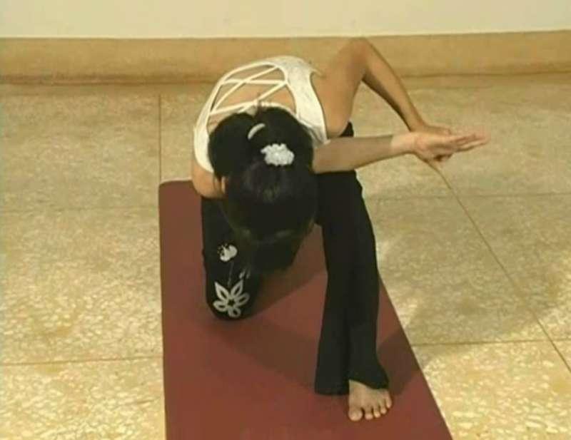 老師傅教你擺脫「五十肩」的痛　每天半小時緊繃的肩膀都會秒鬆 