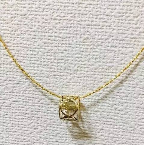 有腦正妹把本來要丟掉的「YSL唇膏」變廢為寶，一剪下去…女生們都露出驚喜笑容跟著做了！ 