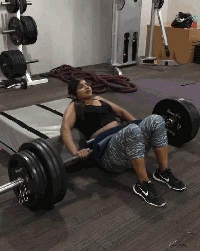 印度胖女孩1年減肥80斤，現實中的醜小鴨蛻變成白天鵝