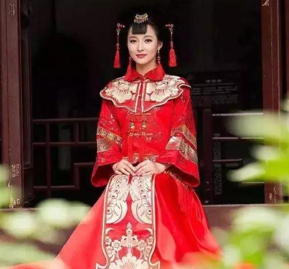 心理測試：4件嫁衣，你最想穿哪件？測你婚後有享福命嗎？ 