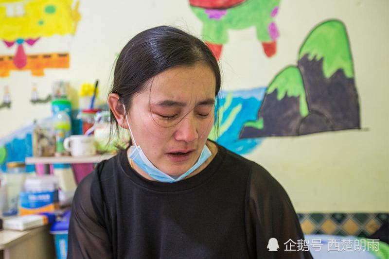 神母瘤男童又患白血病世界罕見 ，孩子疼痛難忍，在病床上痛哭干苦力背娃採茶全家搏命救孩子