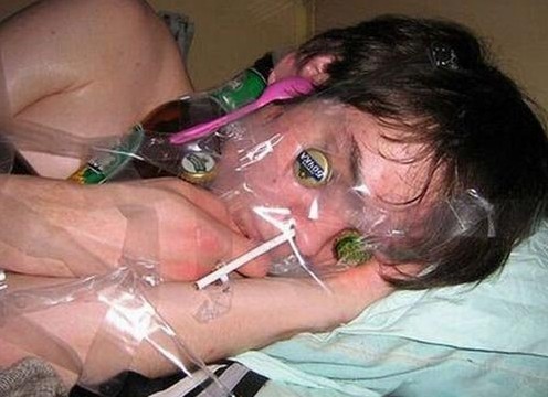 女人千萬不可以喝醉後果不堪設想！這些妹子的下場是多麼悽慘！再不看就要被刪除了！