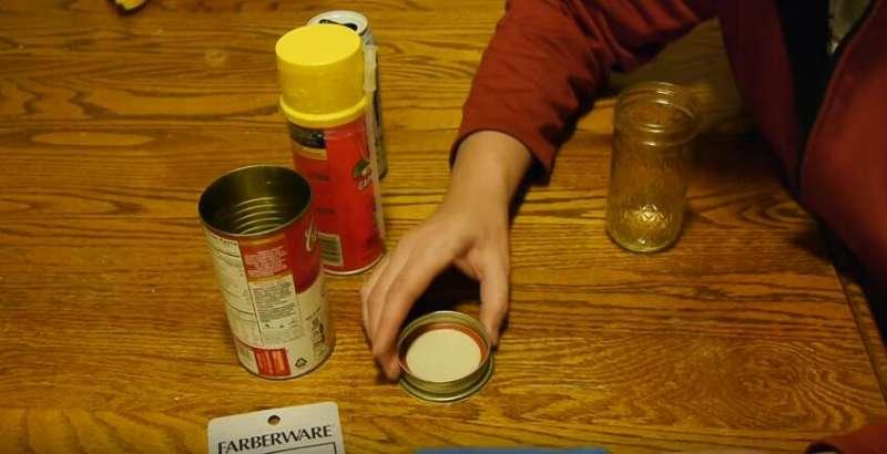 【影片】 用玻璃碗壓住罐頭　一拿出來「超實用神器」好想擁有 