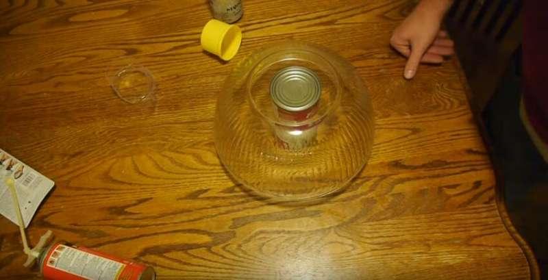 【影片】 用玻璃碗壓住罐頭　一拿出來「超實用神器」好想擁有 