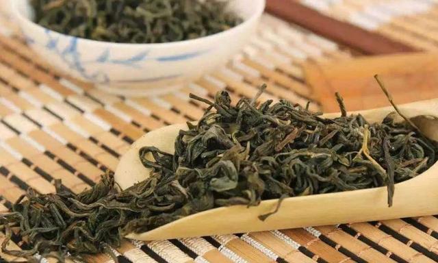 茶葉喝完直接就倒掉？太浪費了，學會茶葉末的這3大妙用，超實用 