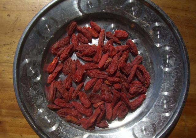 一碗豬腰湯，勝過很多滋補藥膳，湯鮮肉嫩沒腥味，做法還很簡單！ 