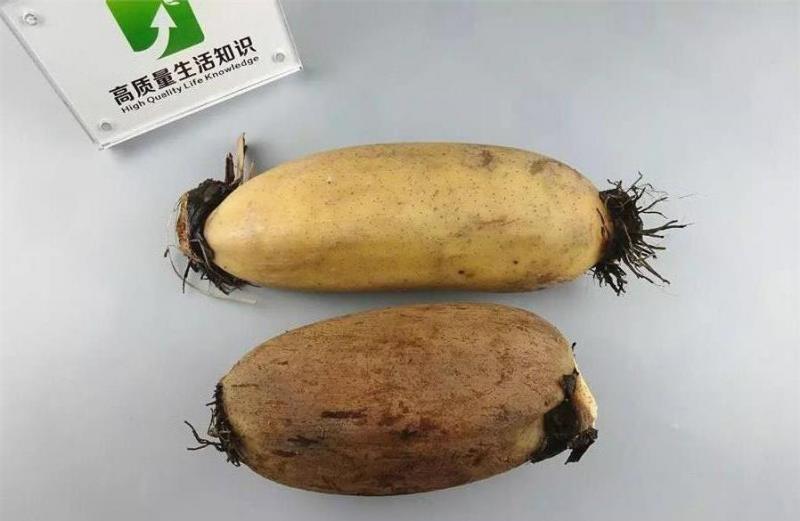 蓮藕是有9個孔和7個孔區別的，這樣的才好吃，去買菜的時候可別買錯了