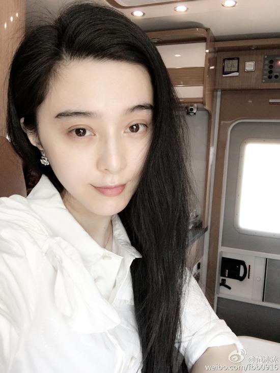 直擊：娛樂圈最美素顏女神，阿嬌的素顏比化妝後還美！ 