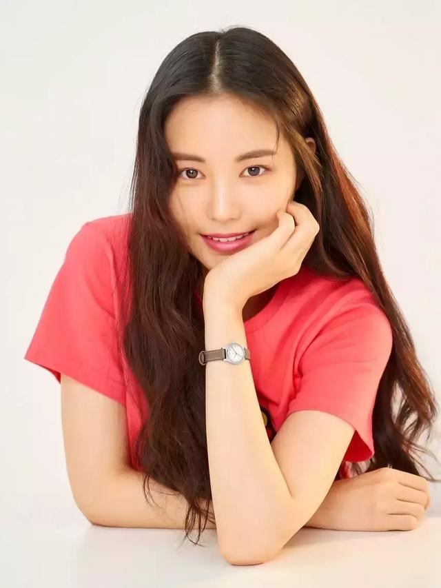 都是修圖惹的禍？Apink娜恩相當無奈！每次都不一樣被誤認為整形 
