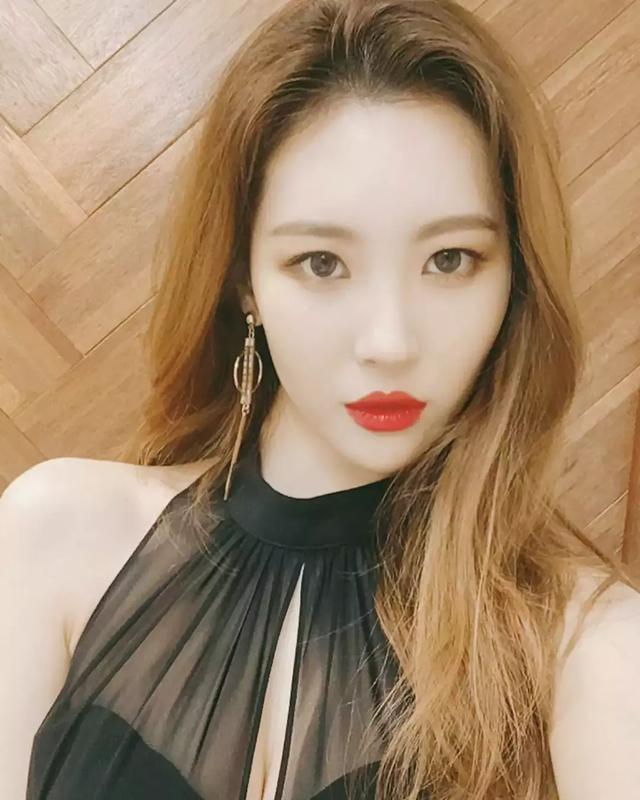 BLACKPINK接到進軍美國音樂市場提案？光是傳出風聲就讓粉絲擔心 