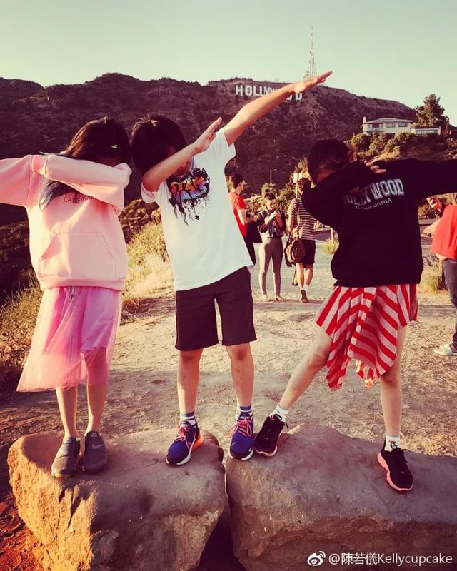 鍾麗緹林志穎兩家合體旅遊，考拉姐妹和kimi全都長大了！
