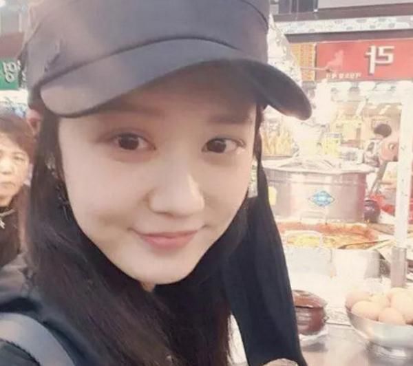 比楊冪還火，美過范冰冰，但被封殺10年，如今現身菜市場成這樣！ 