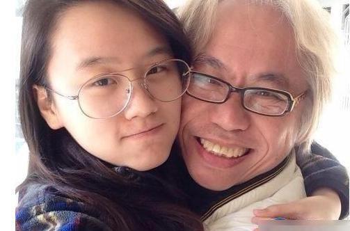最臭名昭著的6對老夫少妻，最後兩對網友惡心的隔夜飯都吐出來了!