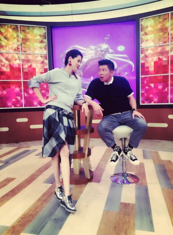 嚴立婷被告知「不用再錄影」！《一袋女王》女主持人由巴鈺接棒！她臉書發文感嘆：我無愧於心！ 