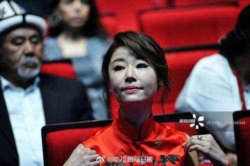林心如被抓拍到滿臉浮腫，引髮網上吐槽發文自稱「心如刀割」 