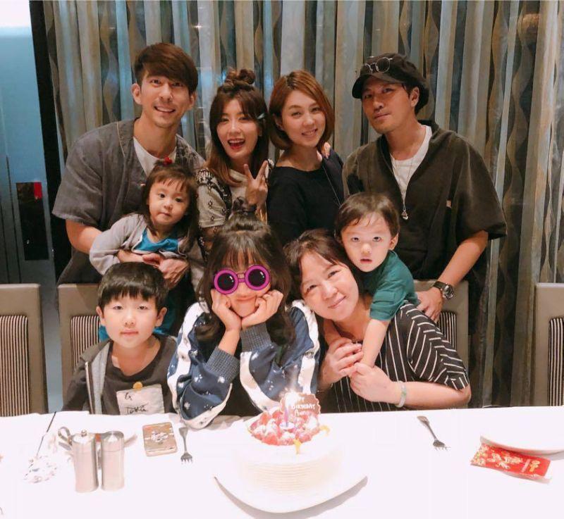 梧桐妹13歲了！神複製賈靜雯美腿 網驚豔：長一模一樣 