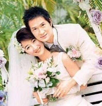 38位明星的結婚照，有的已離婚，有的依然甜蜜！
