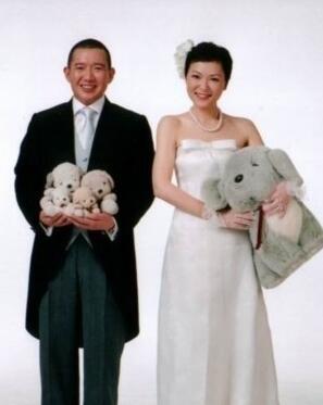 38位明星的結婚照，有的已離婚，有的依然甜蜜！