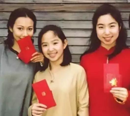 林青霞三個女兒，黎姿三個女兒，鍾麗緹三個女兒，差距明顯！