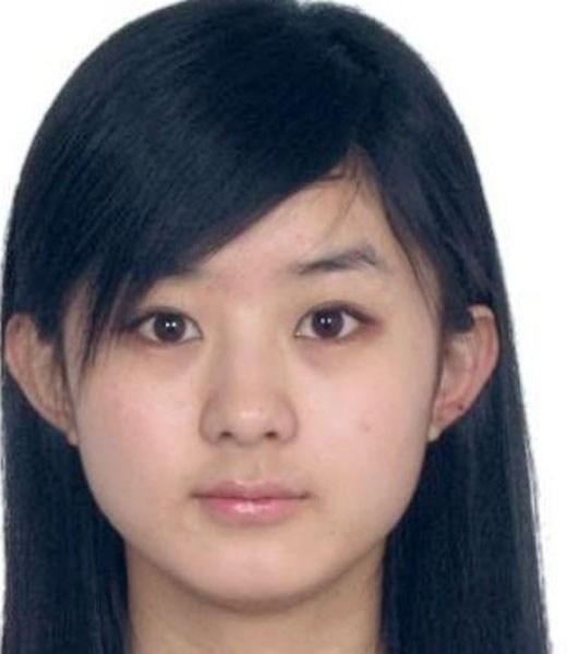 這十位女星證件照，有人一眼就能認出，有的卻與平時照片差距太大