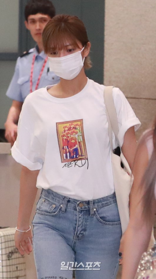 [TWICE][新聞]180619 TWICE確定出演《IdolRoom》 回歸首個藝能節目！ 