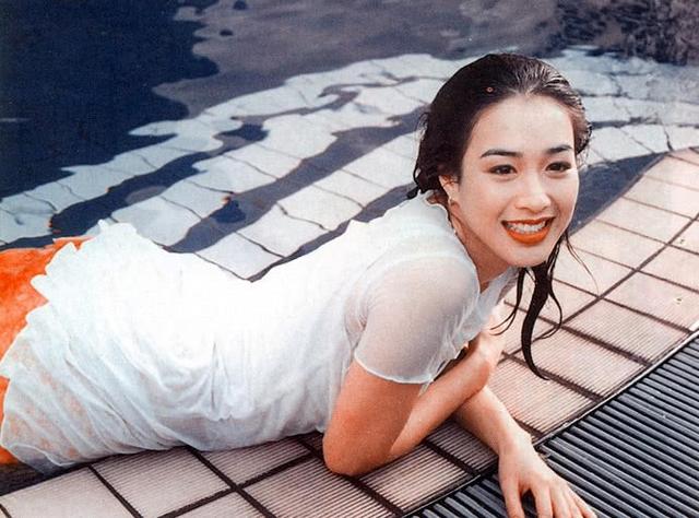 三婚女明星，45歲帶3個小孩改嫁，今和小12歲老公努力拚生兒子 