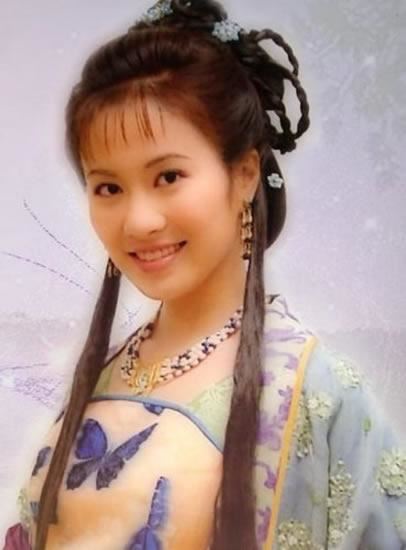 吳京的前任和現任妻子對比，終於知道他為什麼選擇現任妻子謝楠了！