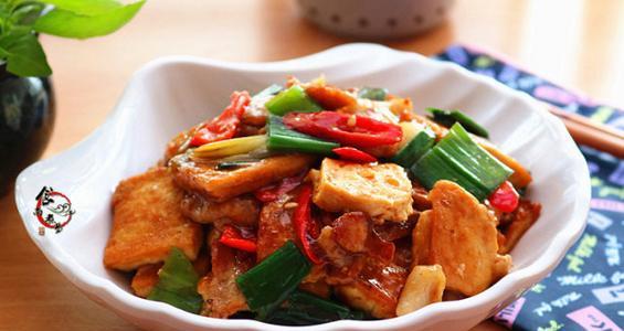 蒜香豆腐的做法大全，手把手教你怎樣煎豆腐既不粘鍋又好吃