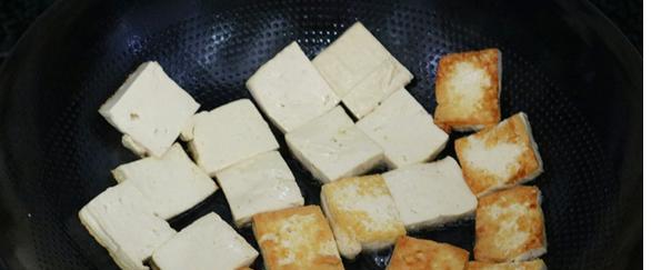 蒜香豆腐的做法大全，手把手教你怎樣煎豆腐既不粘鍋又好吃