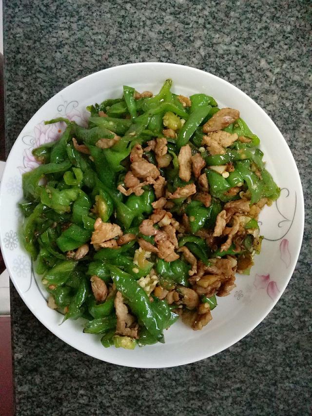 辣椒炒肉最好吃的15種做法，配上白米飯，不下兩碗你來找我！